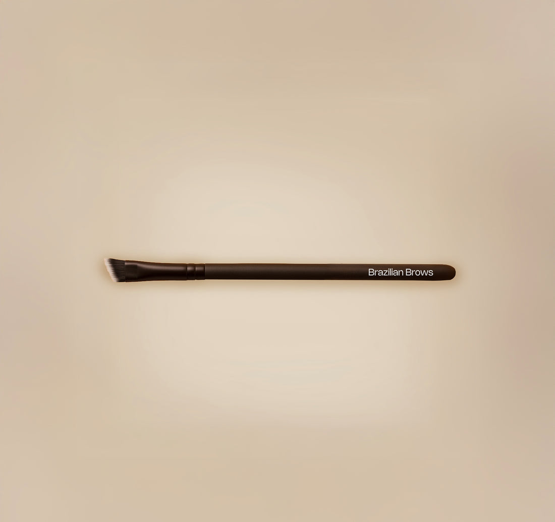 Eyebrow brush